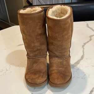 Ugg tall chestnut boots W5